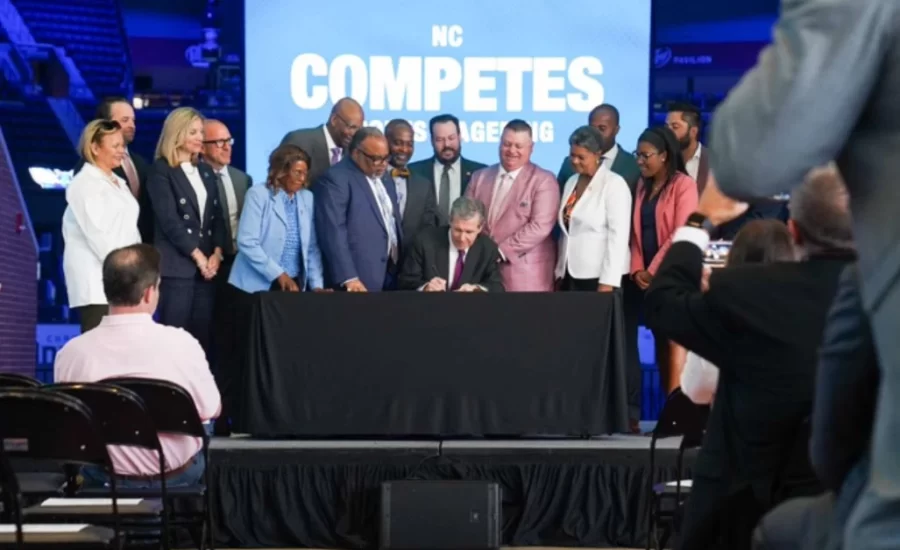 North Carolina Governor signs sports betting into law